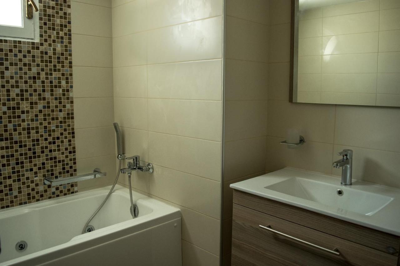 Niriides Luxury Villas Hersonissos  Bagian luar foto
