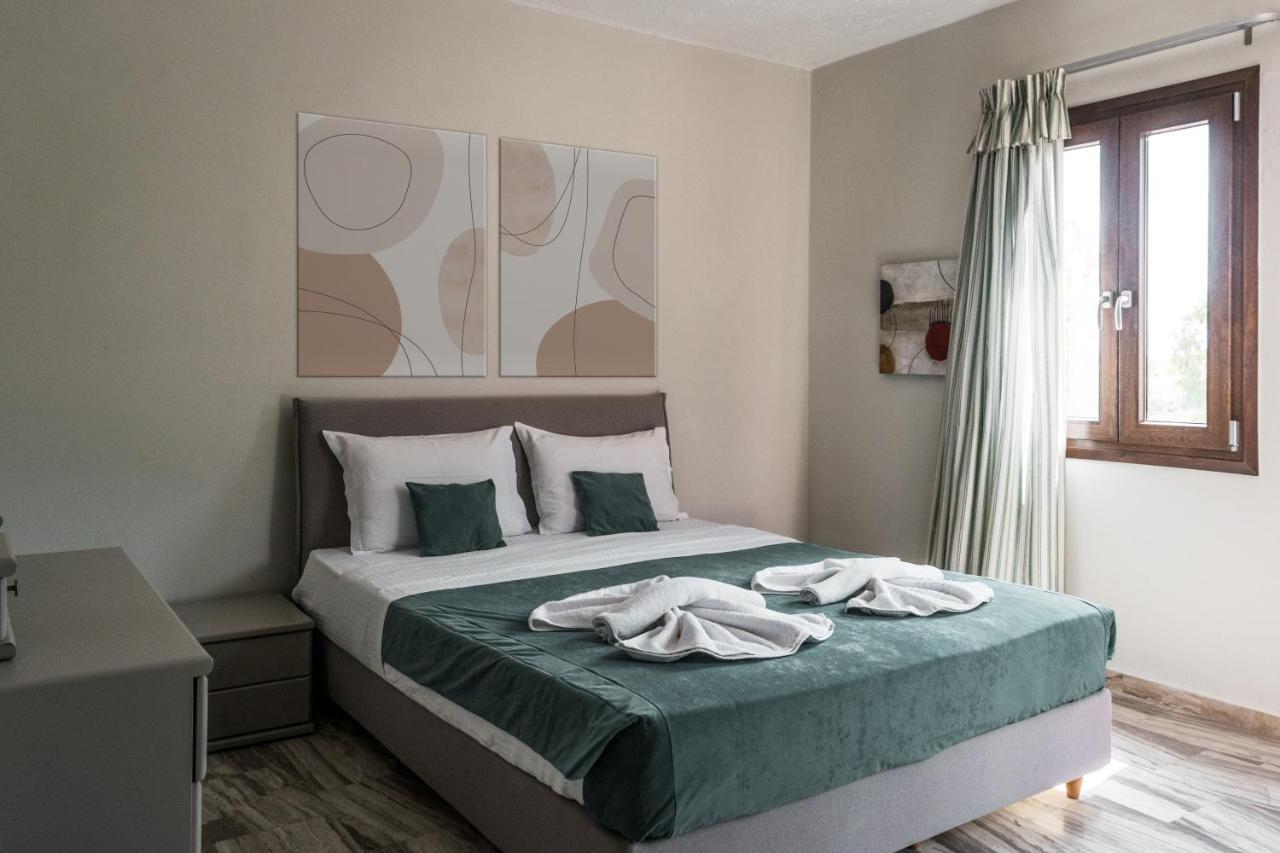 Niriides Luxury Villas Hersonissos  Bagian luar foto