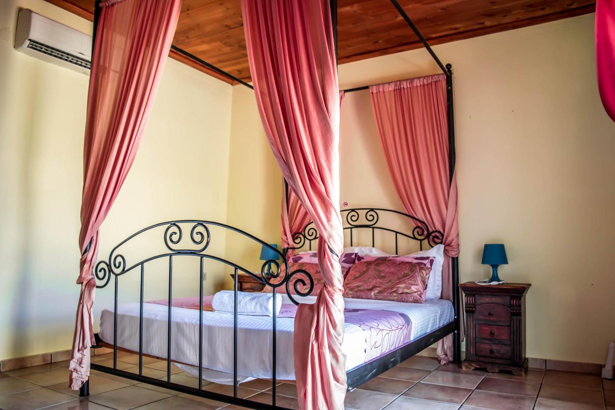 Niriides Luxury Villas Hersonissos  Bagian luar foto